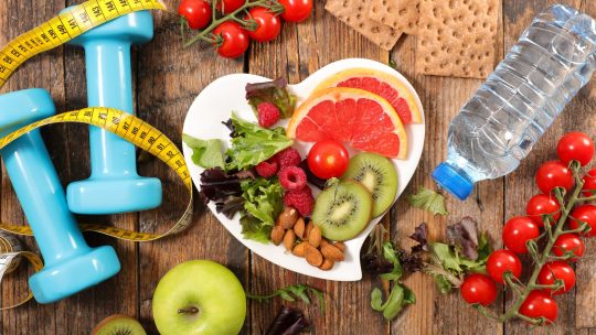 نمط الحياة الصحي يبدأ من حقيبة طعامك! كيف تختار الأدوات المناسبة؟